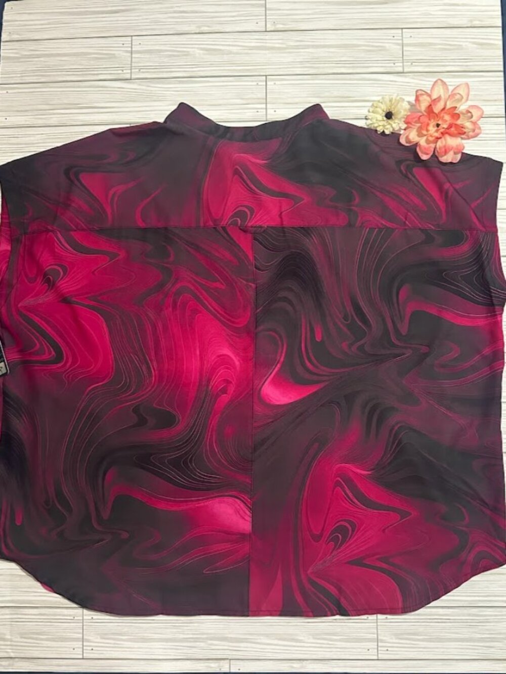 *NWT* Easy Stretch Dreamy Waves 2-Pocket Women's Dolman Sleeve Printed Scrub Top - Picture 9 of 12